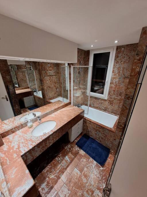 Renovated Flat With Loggia - Gare Part-Dieu 5Min Lyon Luaran gambar